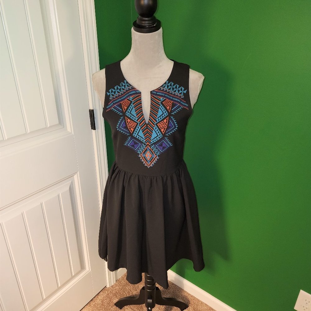 Everly Black Dress with Southwest Embroidery - Size M
